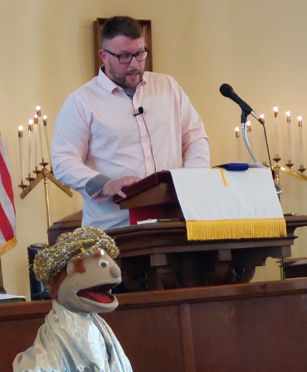 The Pastor's Desk Image